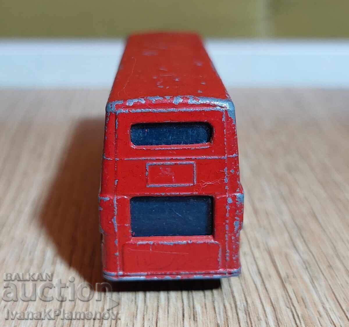 Доставка на Количка метална за колекционери Доставка на Количка метална за колекционери