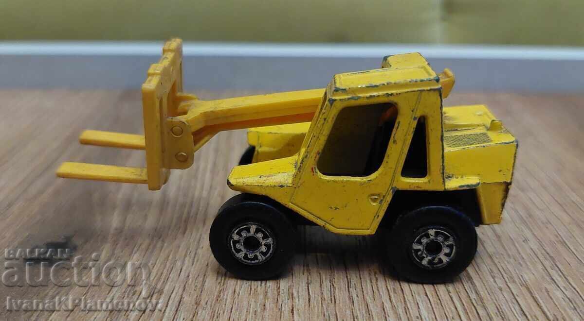 Licitație Mașinuță metalică LESNEY England pentru colecționari