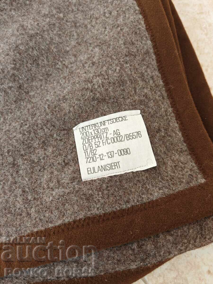 Delivery of German Bundeswehr Military Officer's Wool Blanket F.R. Germany Delivery of German Bundeswehr Military Officer's Wool Blanket F.R. Germany