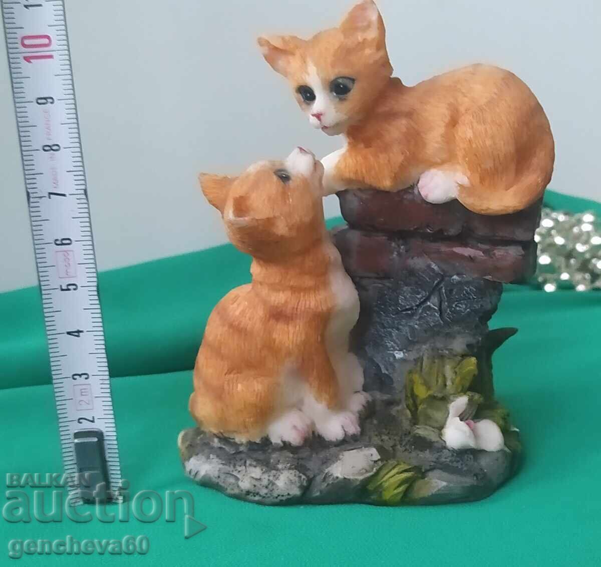 Cat Figurine Statue - 6