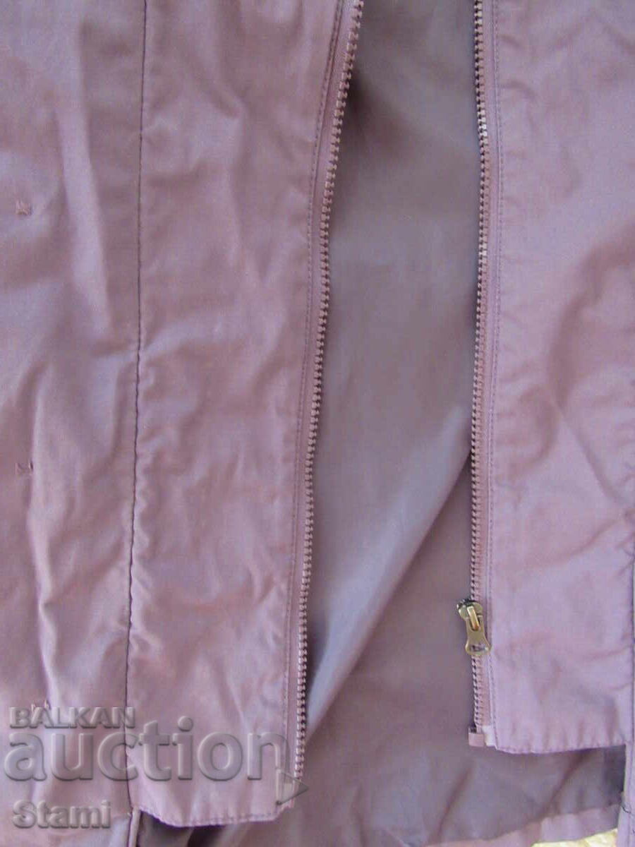 Trench coat, purple color, LIV size 46 - 6 Trench coat, purple color, LIV size 46 - 6