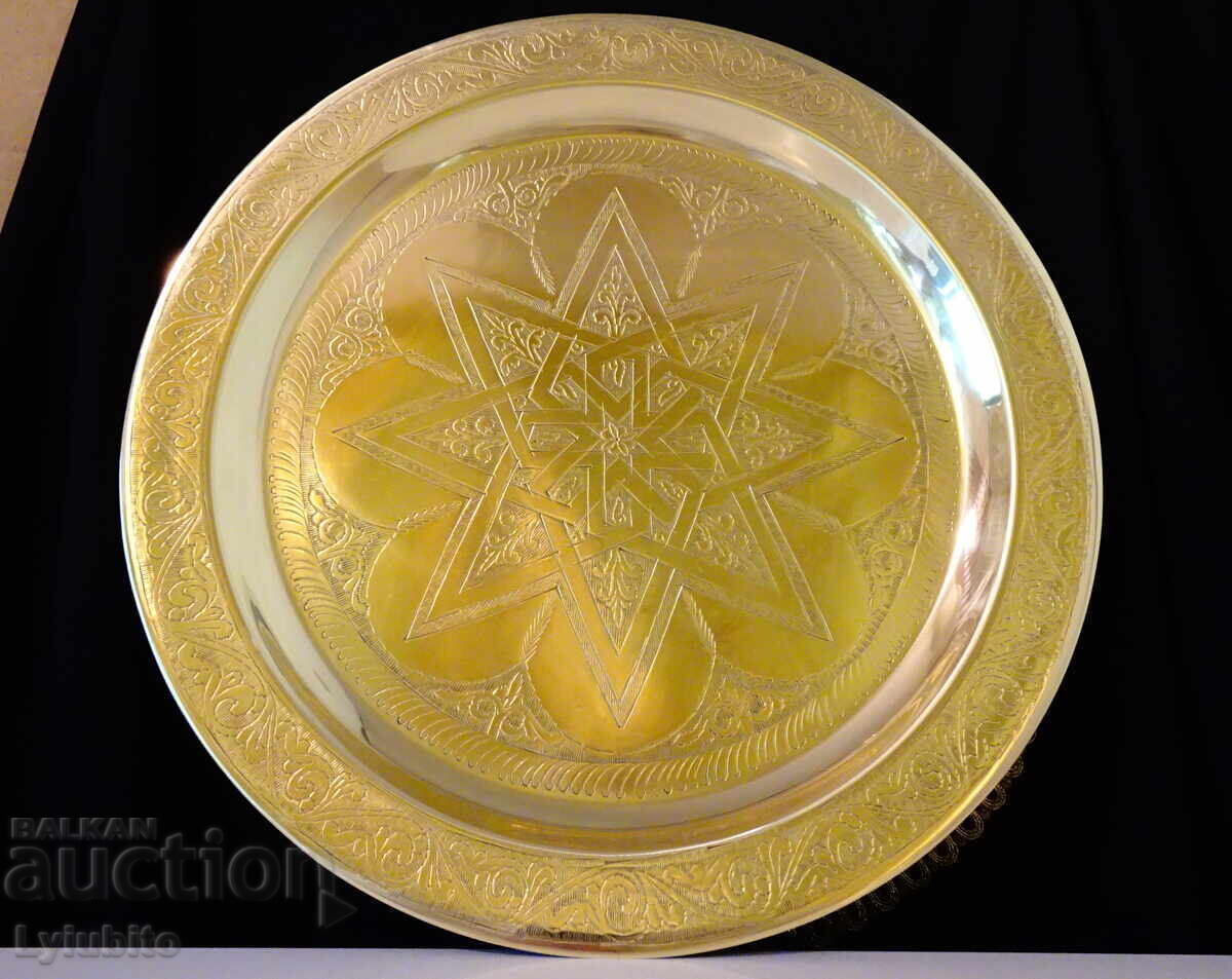 Bronze Tray 40 cm, 1.4 kg, ornaments Bronze Tray 40 cm, 1.4 kg, ornaments