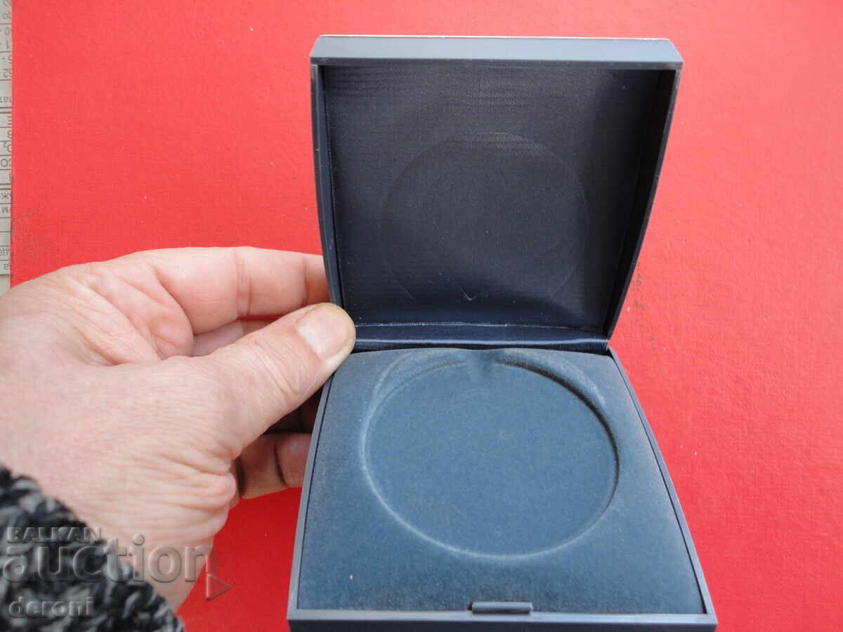 Delivery of Coin Box 3 Delivery of Coin Box 3