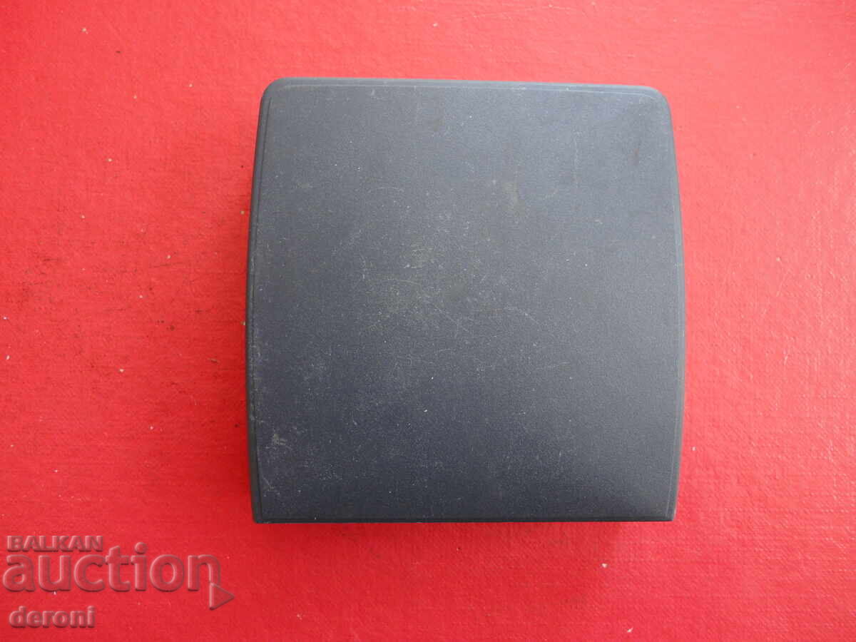 Coin Box 3 - 6 Coin Box 3 - 6