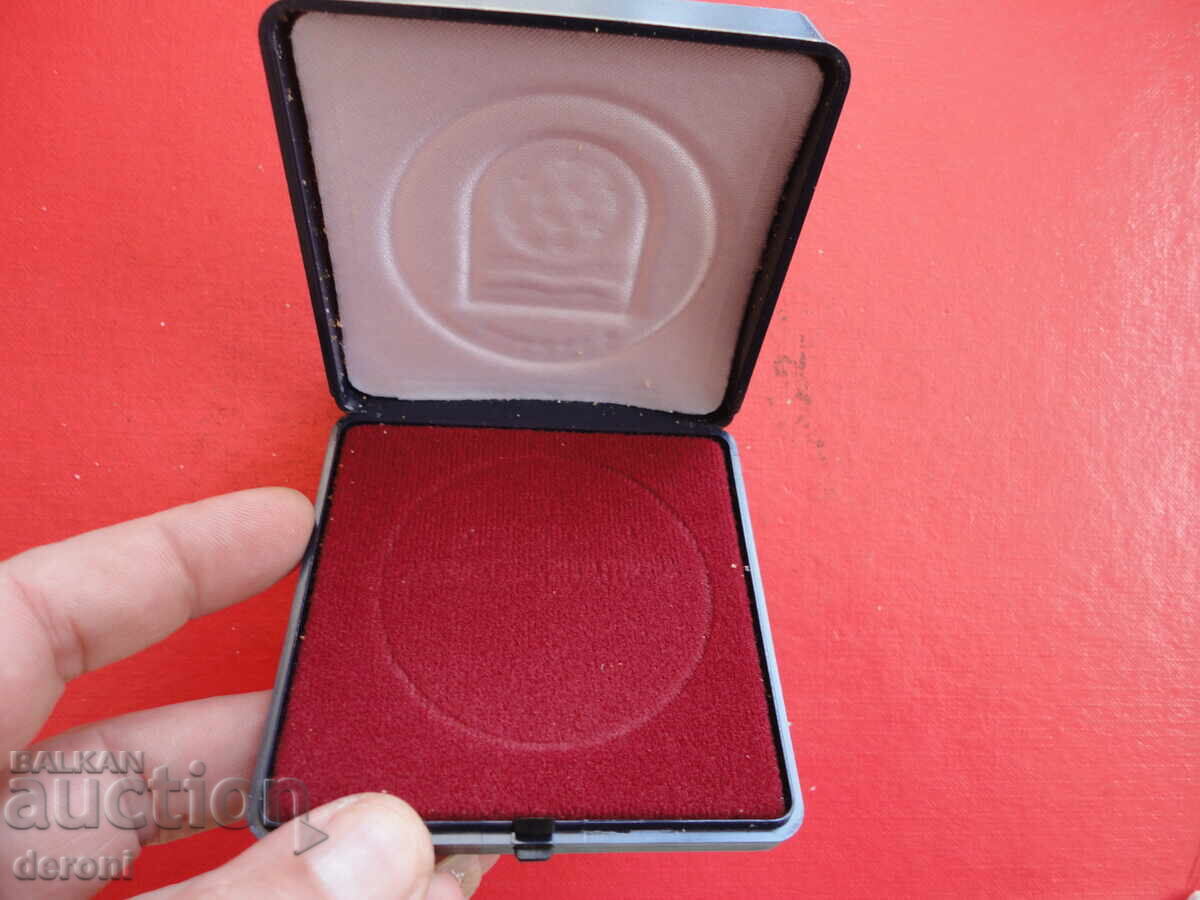 Delivery of Coin box 5 Delivery of Coin box 5