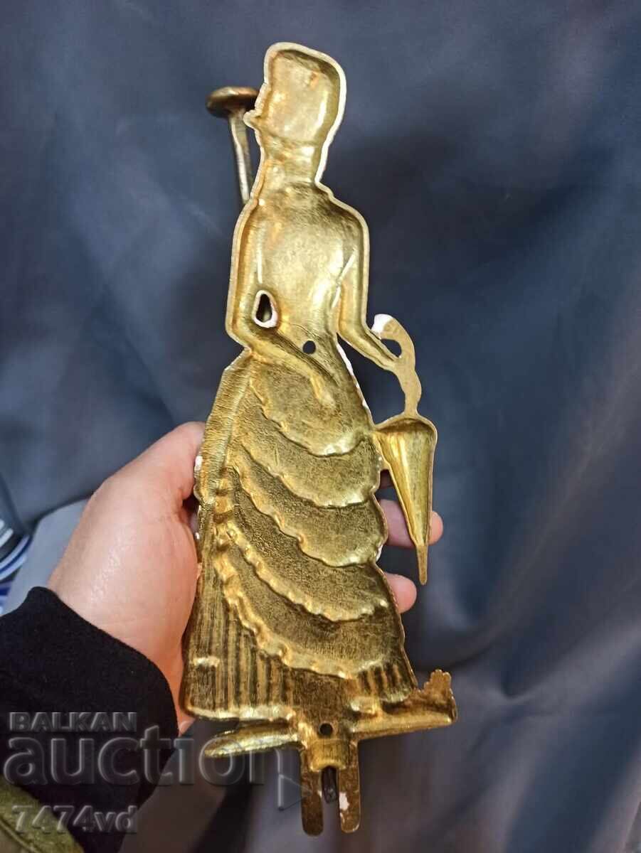 Χάλκινη κινητή κρεμάστρα με όμορφη κυρία - 5 Χάλκινη κινητή κρεμάστρα με όμορφη κυρία - 5