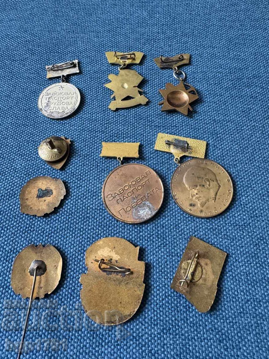 Lot of 10 social badges and medals - 7