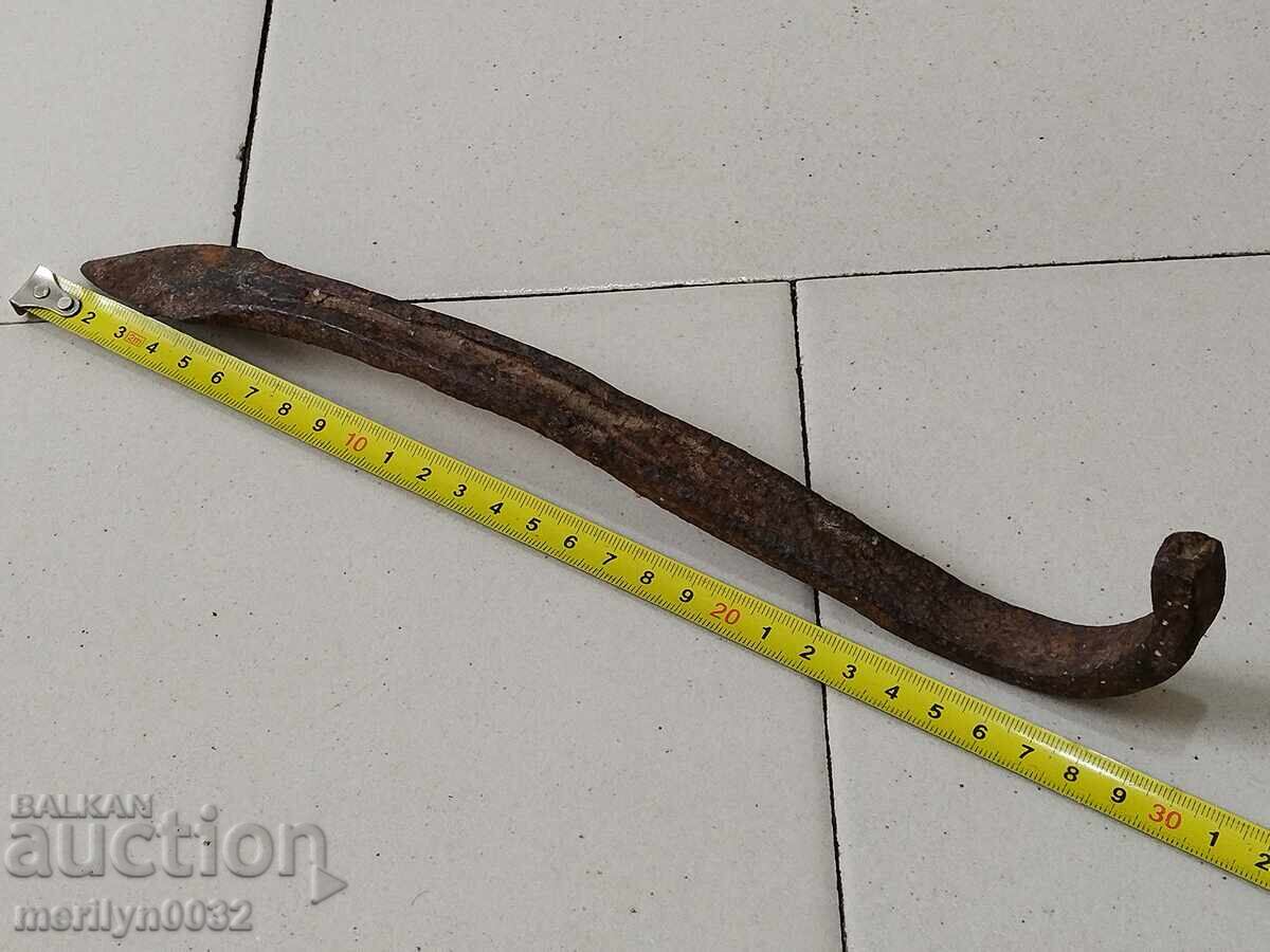Auction Old forged iron primitive Auction Old forged iron primitive