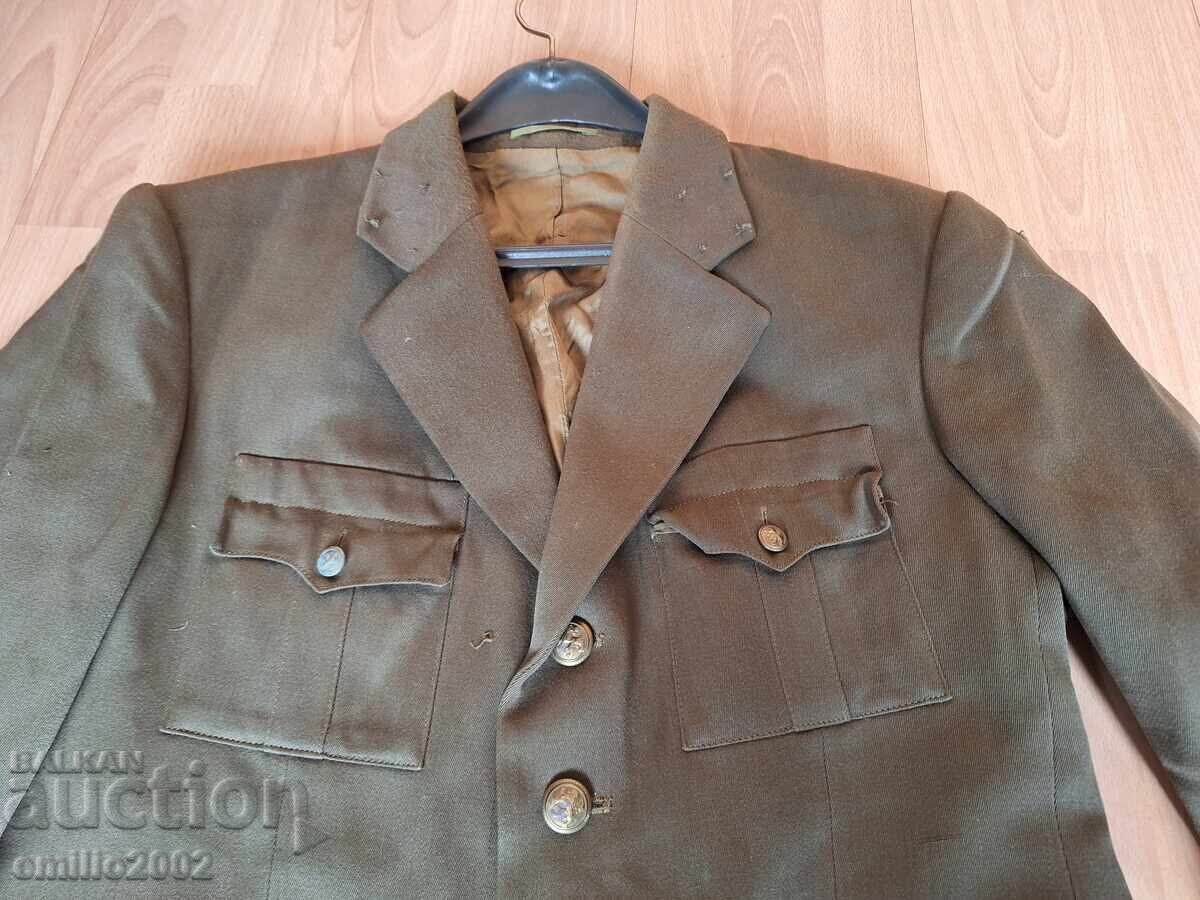 Jachetă Militară 1 cu preț 9.00 BGN | € 4.60