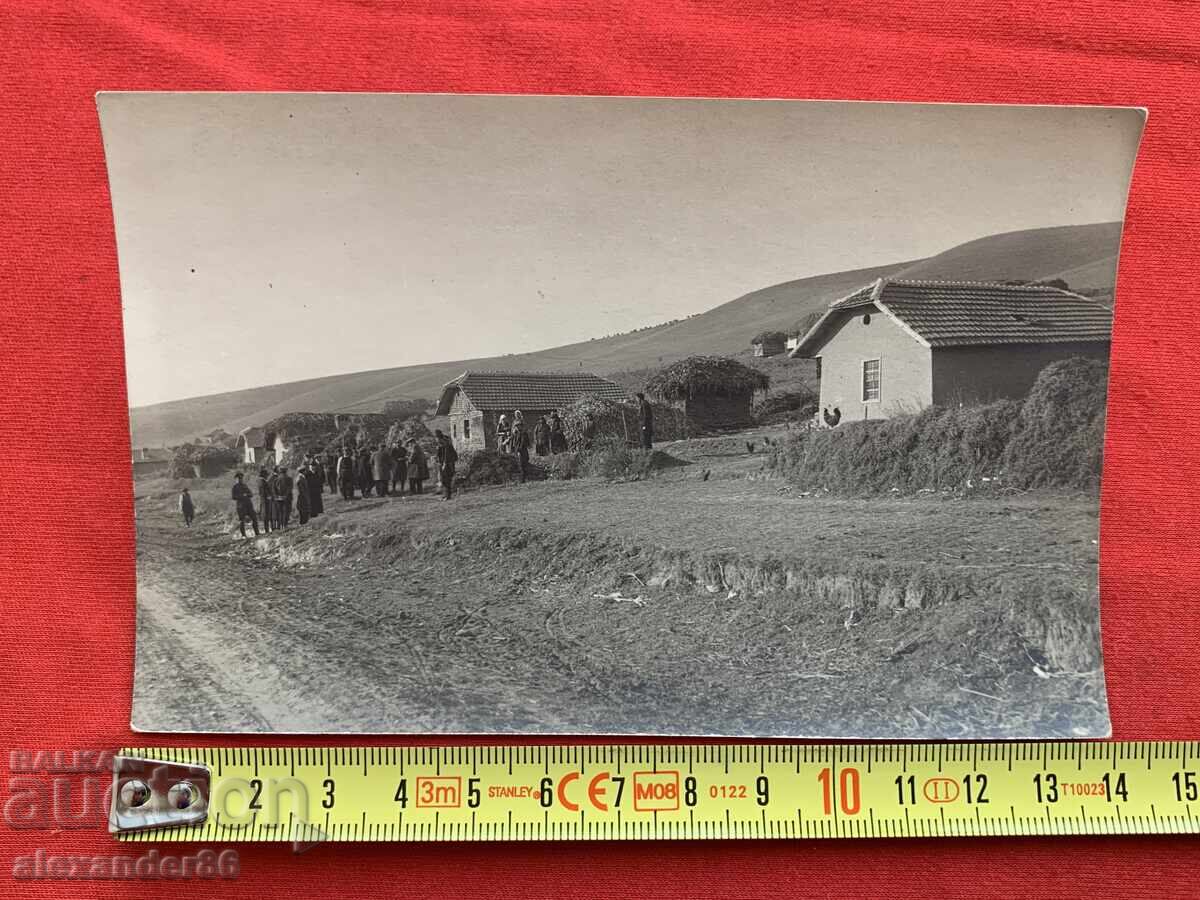 Beat and Culture Southeastern Bulgaria Commission 30s - 6