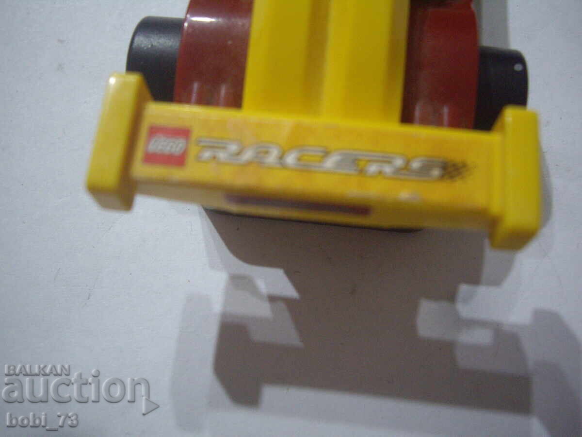 Κολούτσα από Lego με τιμή 25.00 BGN | € 12.78 Κολούτσα από Lego με τιμή 25.00 BGN | € 12.78