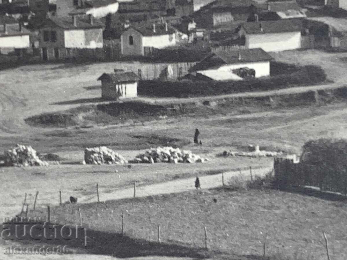 Auction Beats and Culture of Southeastern Bulgaria in the 1930s Auction Beats and Culture of Southeastern Bulgaria in the 1930s