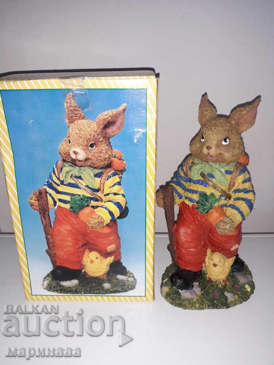 LARGE HAND-PAINTED FIGURE. BOX. GERMANY