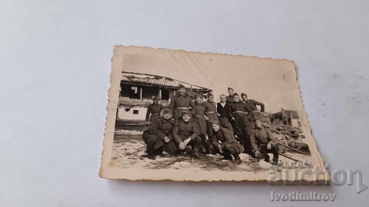 Foto Ofițeri și Soldați