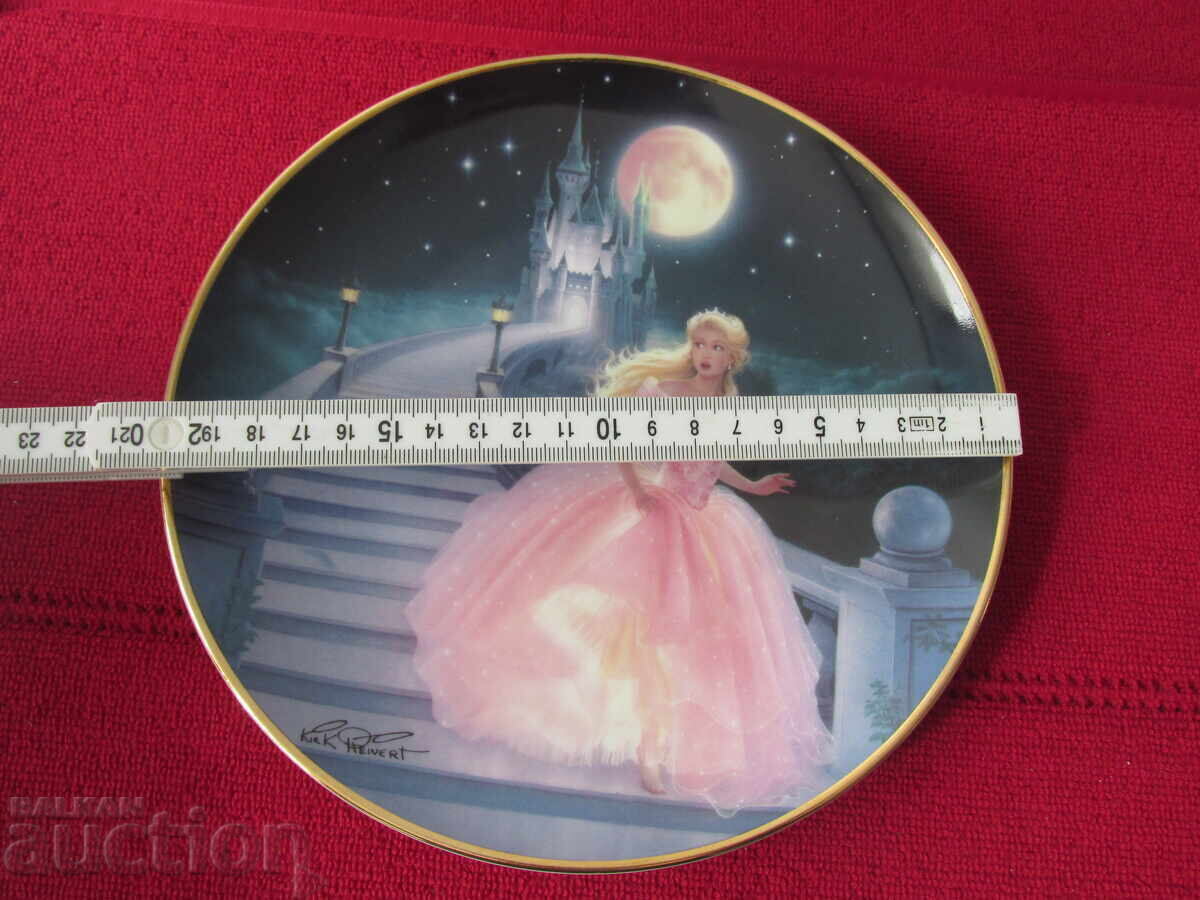 Wall plate, decor, collection with price 9.60 BGN | € 4.91 Wall plate, decor, collection with price 9.60 BGN | € 4.91