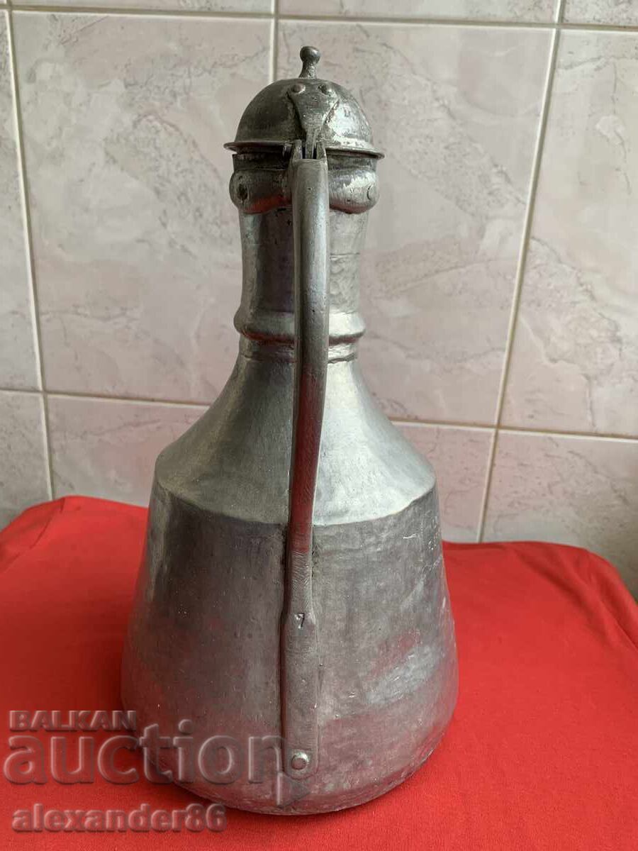 Παράδοση Παλιό χάλκινο γκιούμι/κανάτα Παράδοση Παλιό χάλκινο γκιούμι/κανάτα