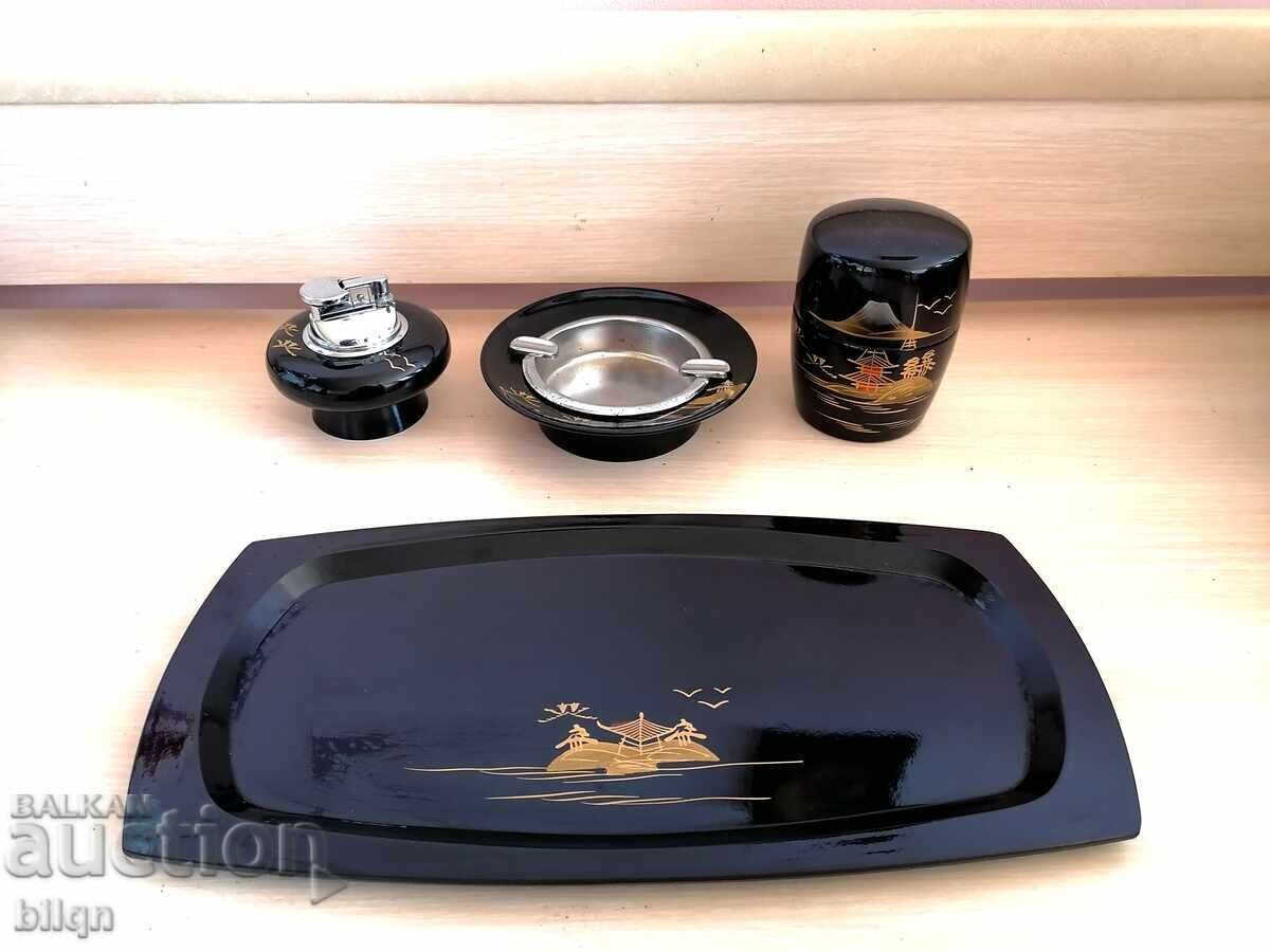 Auction Great Vintage Japanese Smoking Set - 1970s Auction Great Vintage Japanese Smoking Set - 1970s