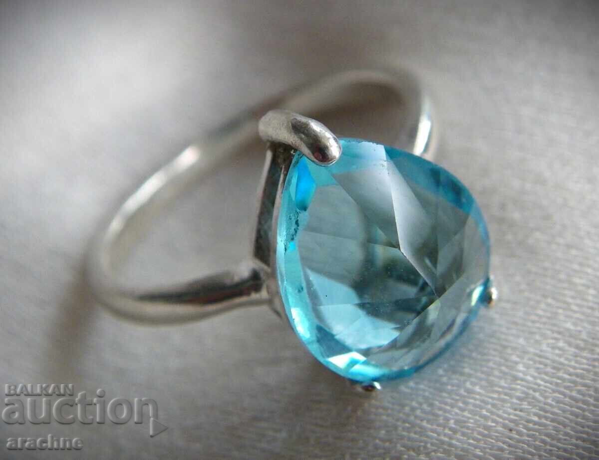 Сребърен западноевропейски пръстен с топаз