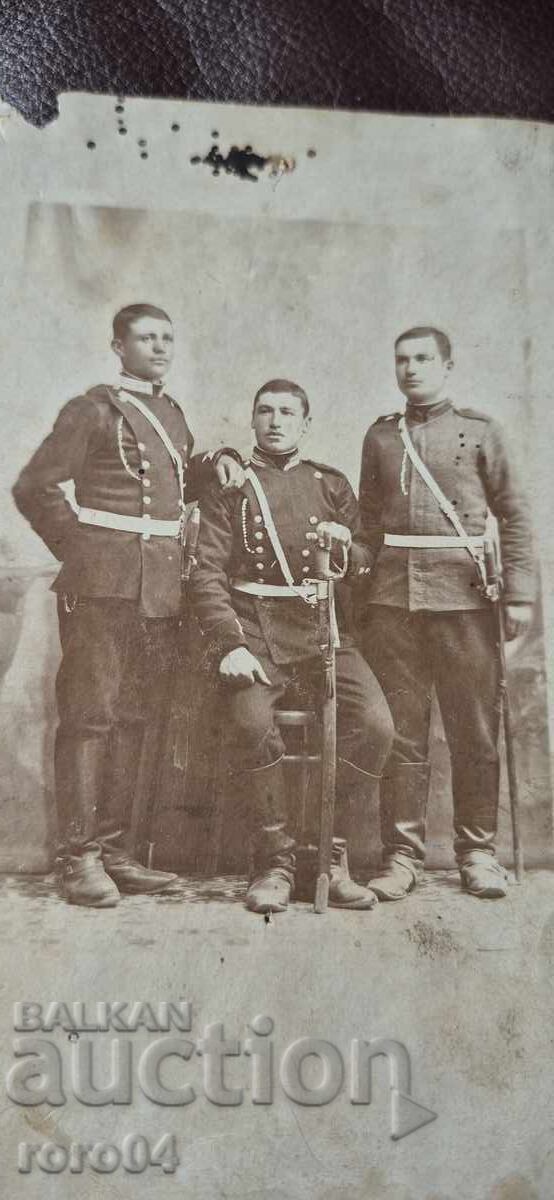 BULGARSKO ZEMSKO VOISKA cu preț 17.00 BGN | € 8.69