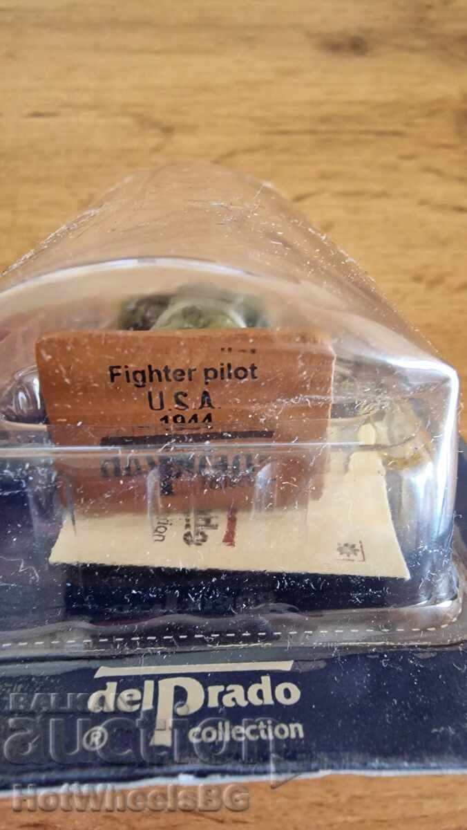 Del Prado - Fighter Pilot U.S.A. 1944 with price 19.99 BGN | € 10.22 Del Prado - Fighter Pilot U.S.A. 1944 with price 19.99 BGN | € 10.22