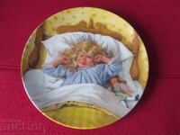 Wall plate, decor, collection