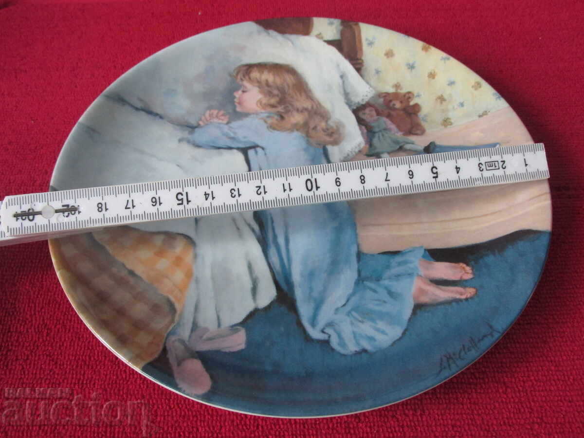 Wall plate, decor, collection with price 12.55 BGN | € 6.42 Wall plate, decor, collection with price 12.55 BGN | € 6.42