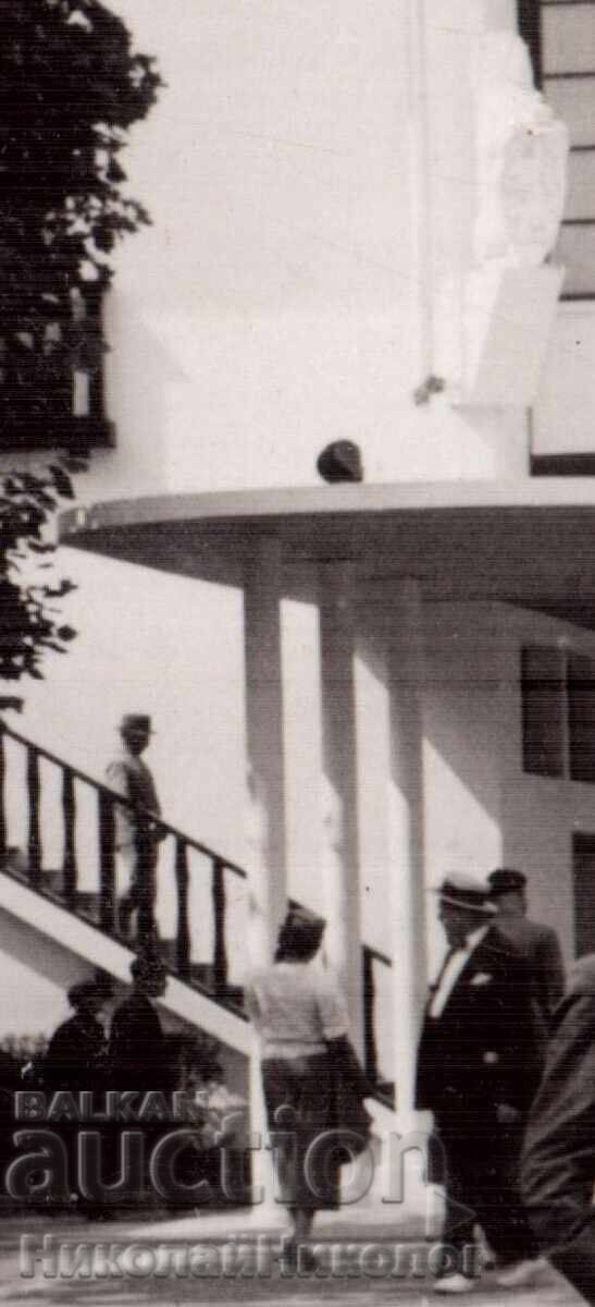 1937 SMALL OLD PHOTO PARIS EXHIBITION BULGARIAN PAVILION D605 - 5 1937 SMALL OLD PHOTO PARIS EXHIBITION BULGARIAN PAVILION D605 - 5