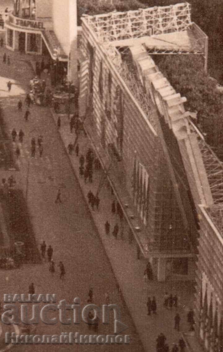 Livrarea 1937 FOTOGRAFIE MICĂ VECHE PARIS BULGARI LA EXPOZIȚIE D609