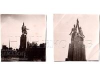 1937 2 SMALL OLD PHOTOS PARIS EXHIBITION PAVILION USSR D611
