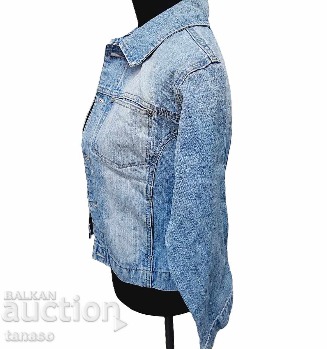 Livrarea Jachetă de blugi W7, L130 (18.3) Livrarea Jachetă de blugi W7, L130 (18.3)