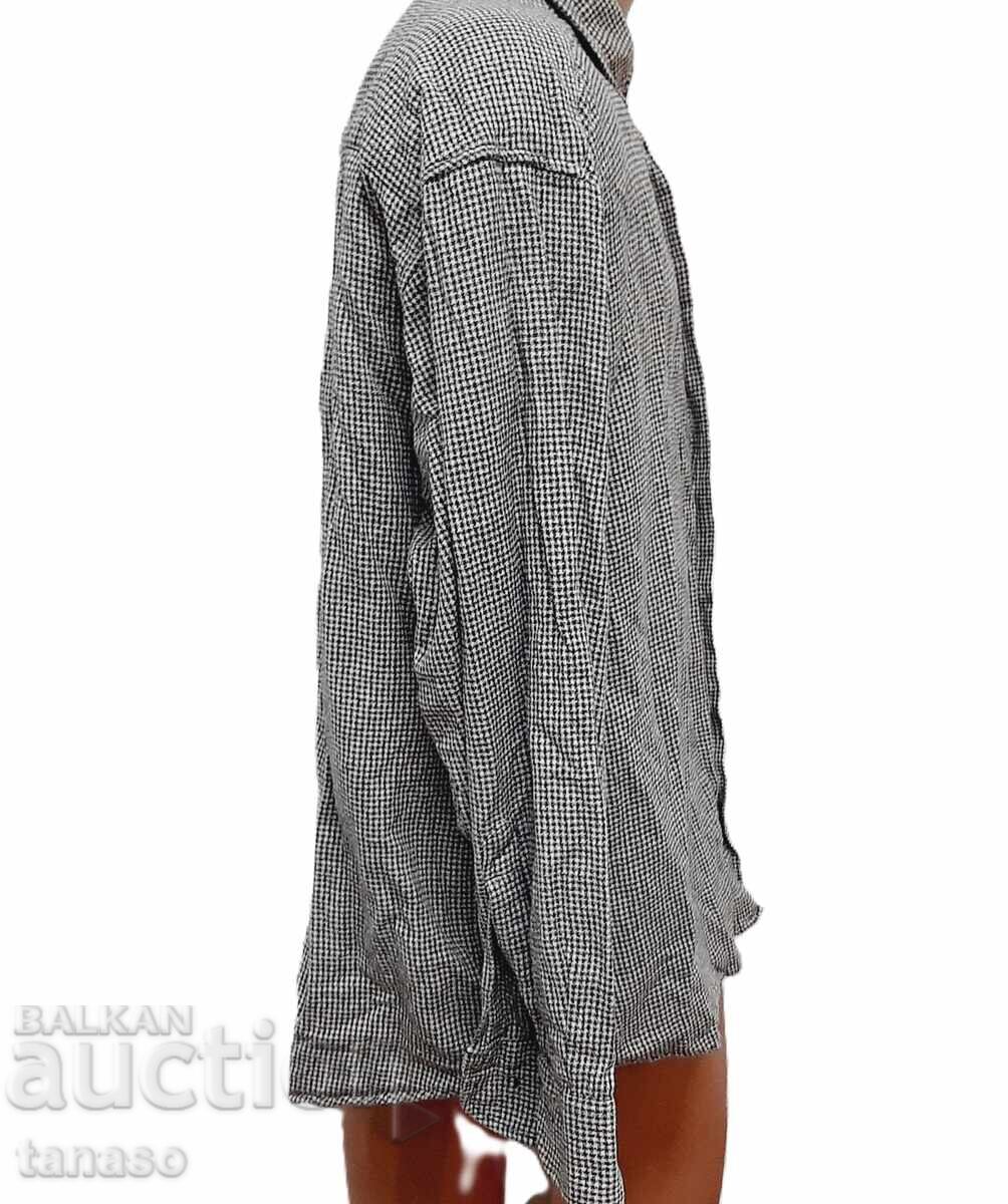 Men's Retro Shirt No. 43/44(18.3) with price 15.00 BGN | € 7.67 Men's Retro Shirt No. 43/44(18.3) with price 15.00 BGN | € 7.67