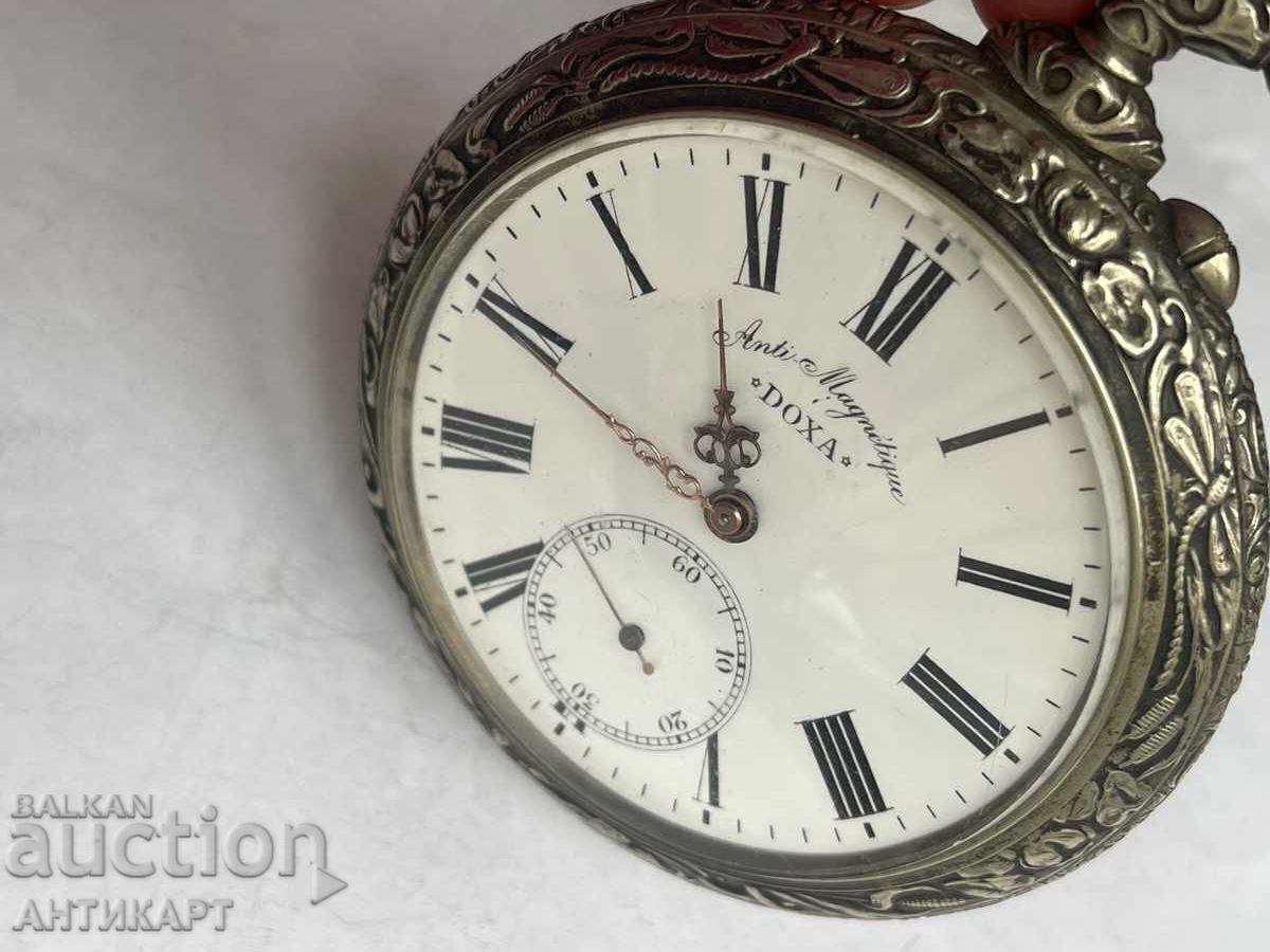 DOXA King джобен час. най-големия размер 70мм ловни сцени с цена 399.00 лв. | € 204.01