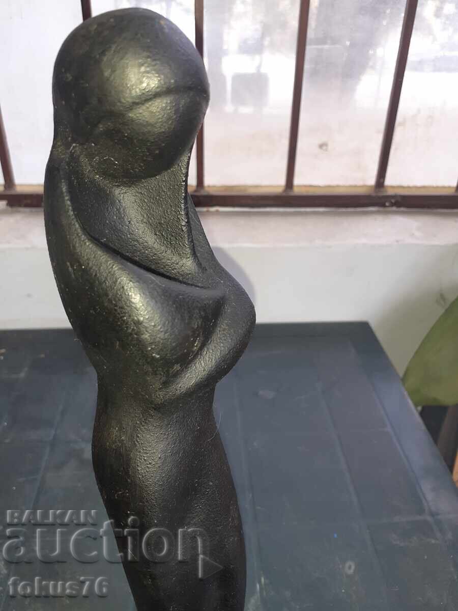 Unique cast iron statuette figure - Madonna 3.6kg with price 180.00 BGN | € 92.03 Unique cast iron statuette figure - Madonna 3.6kg with price 180.00 BGN | € 92.03