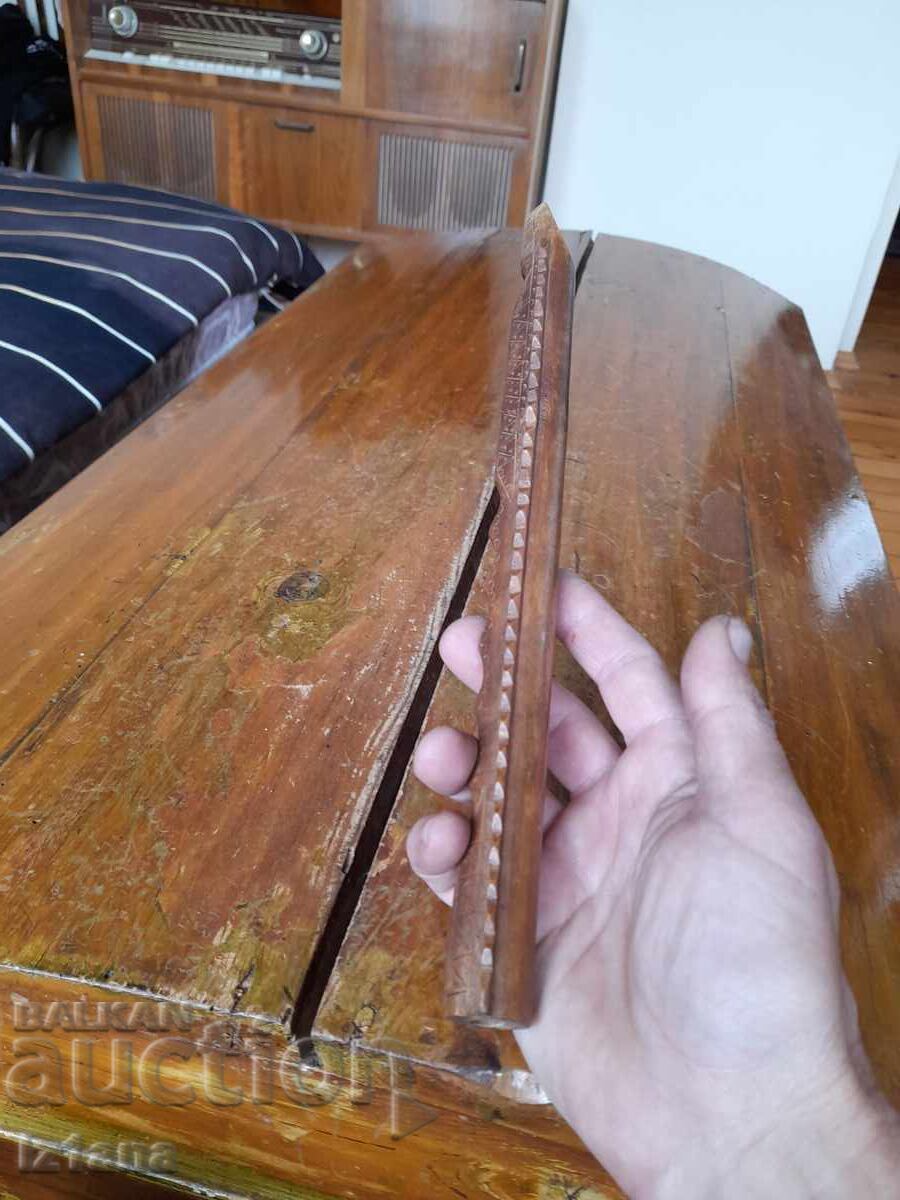 Delivery of Old rascal, duduk, whistle Delivery of Old rascal, duduk, whistle