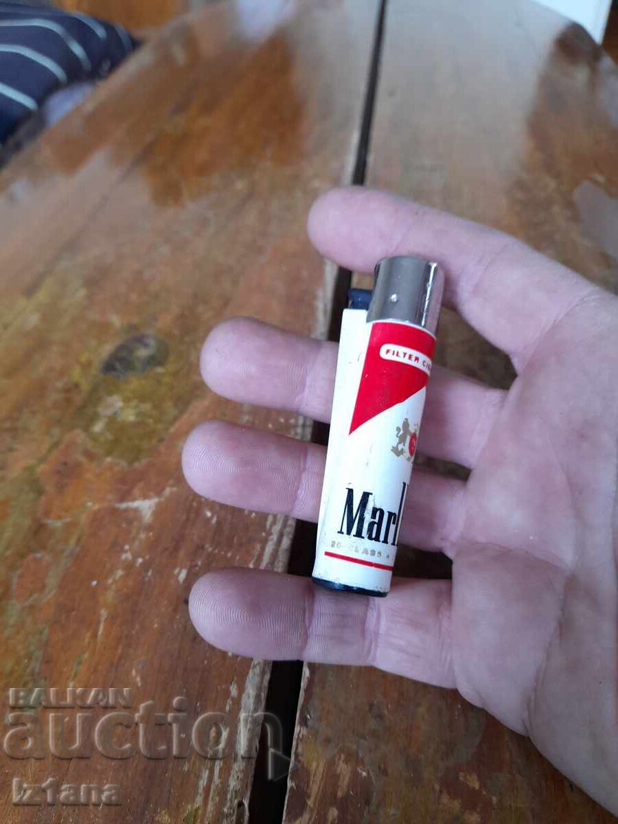 An old Marlboro lighter with price 16.00 BGN | € 8.18 An old Marlboro lighter with price 16.00 BGN | € 8.18