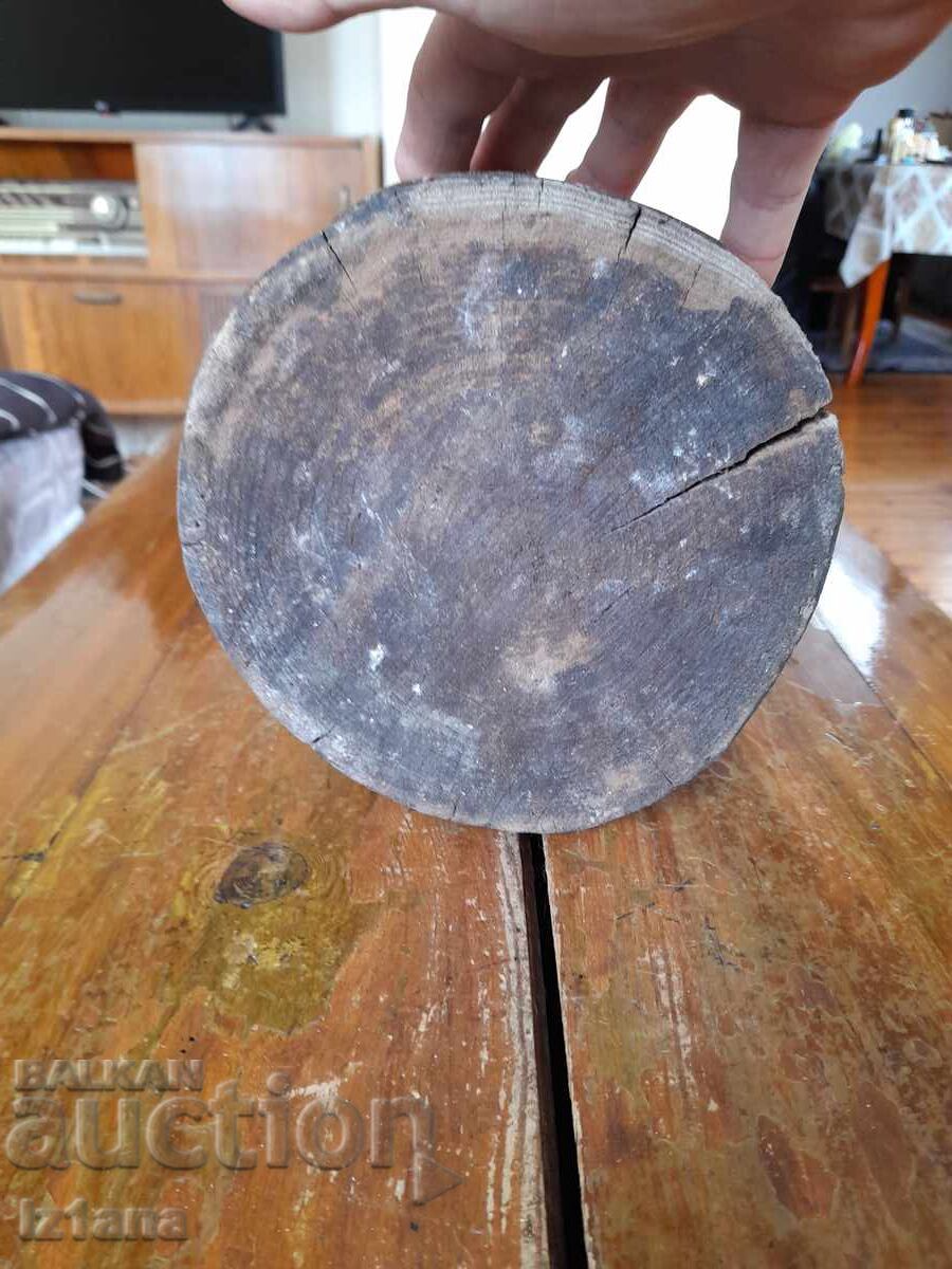 Παλιό κορμός για κόψιμο - 7 Παλιό κορμός για κόψιμο - 7