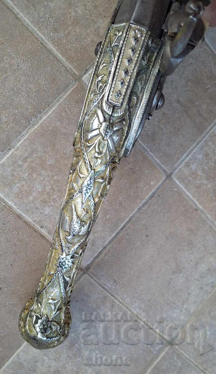 Delivery of Flintlock pistol, rifle, shishane (a type of rifle), boylia (a type of rifle), flintlock rifle