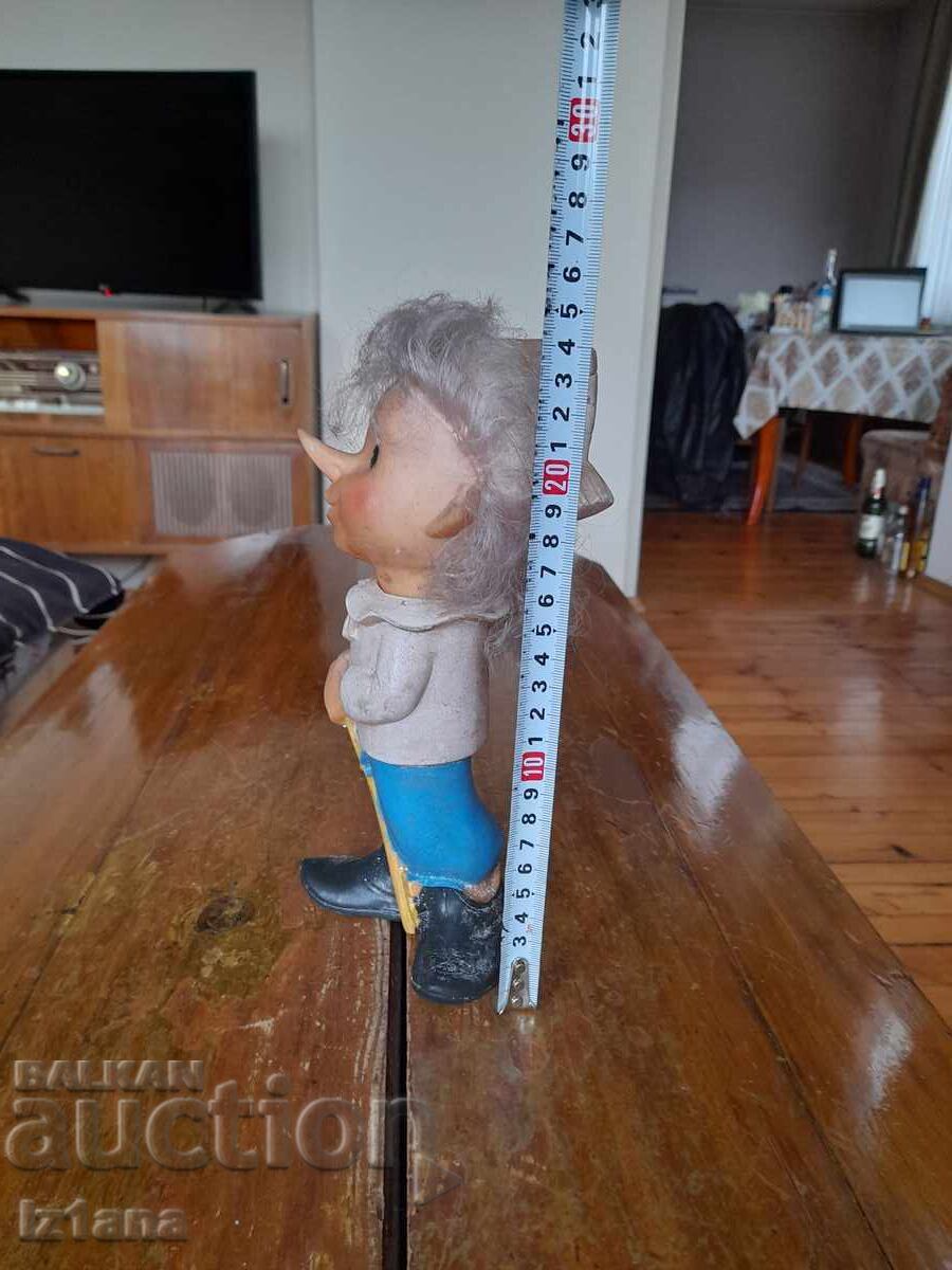 Delivery of Old toy, Pinocchio doll, Pinocchio Delivery of Old toy, Pinocchio doll, Pinocchio