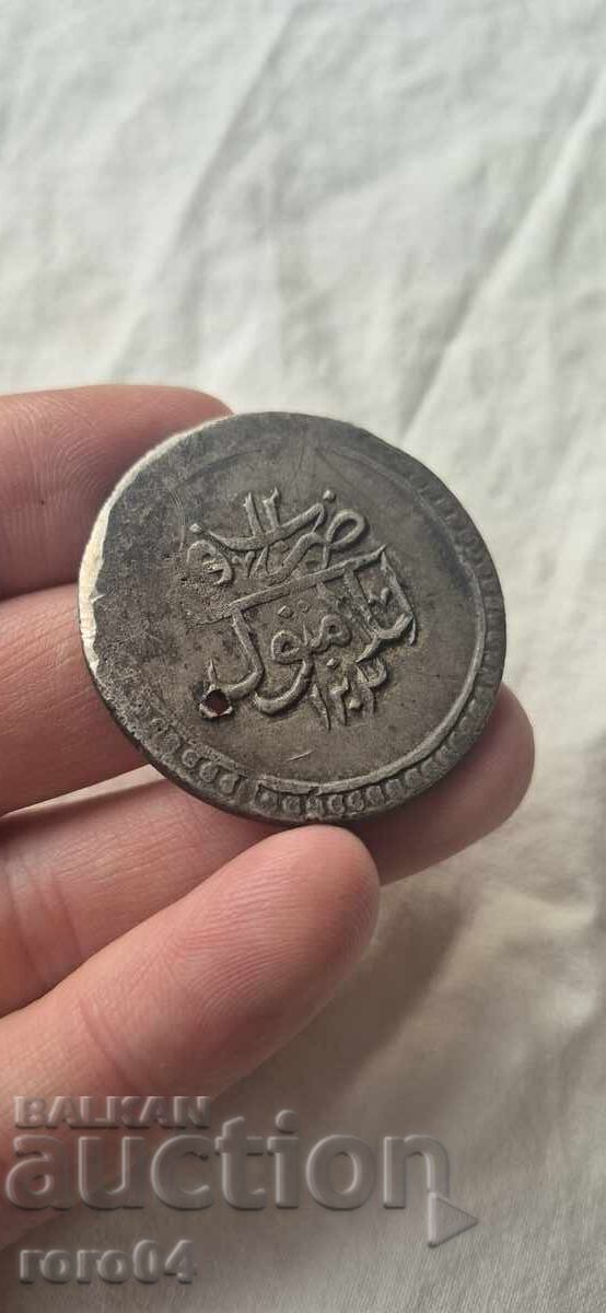 ΜΕΓΑΛΟ ΠΑΛΙΟ ΑΡΓΥΡΟ ΝΟΜΙΣΜΑ - 5 ΜΕΓΑΛΟ ΠΑΛΙΟ ΑΡΓΥΡΟ ΝΟΜΙΣΜΑ - 5