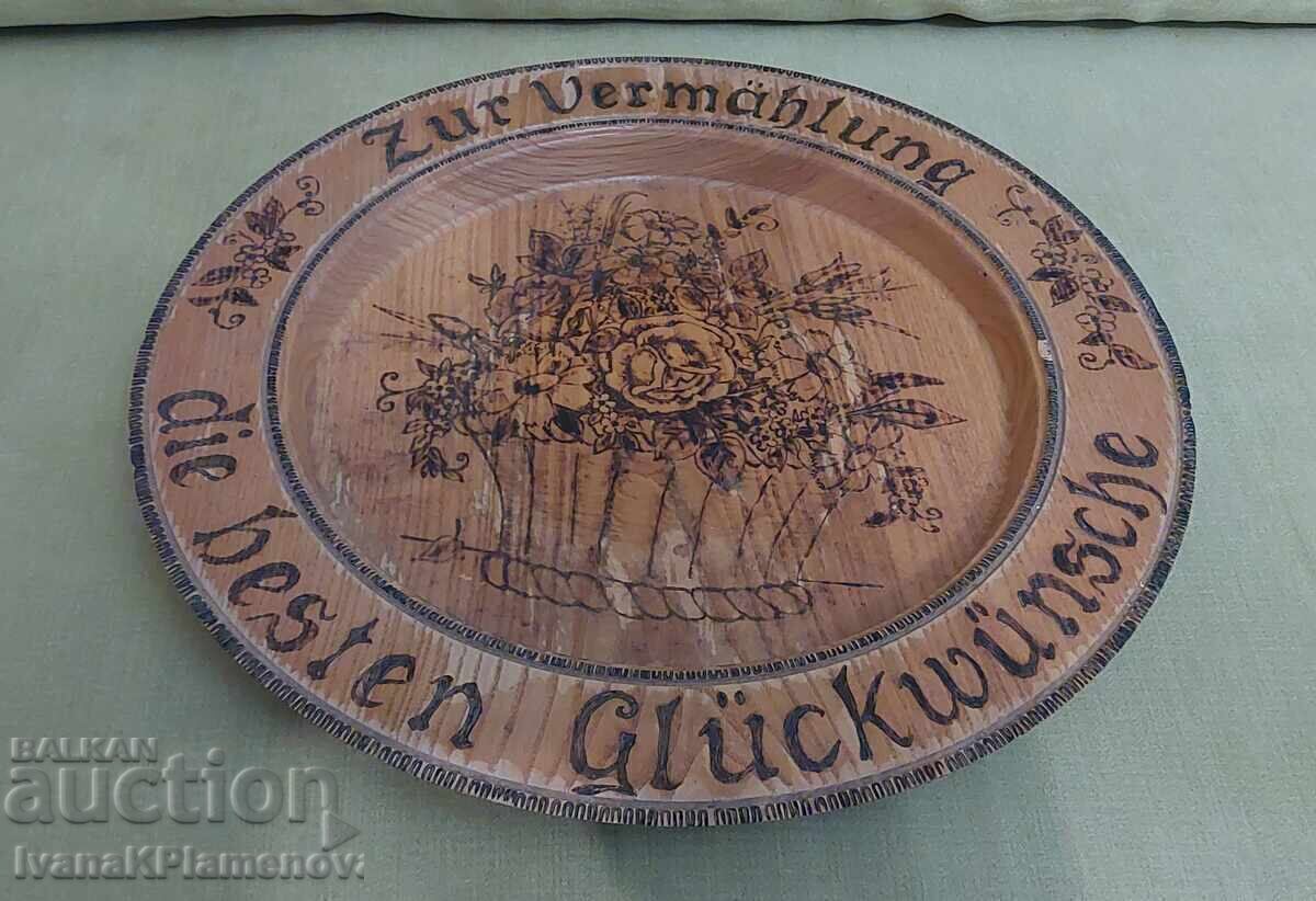Panou de lemn mare 37cm pentru colecționari cu preț € 10.00 | 19.56 BGN