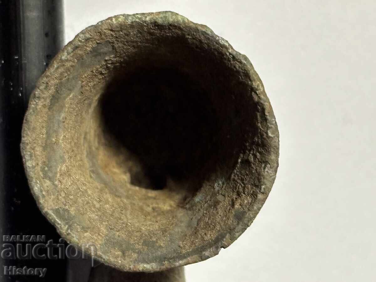 Delivery of Ottoman bronze pipe Delivery of Ottoman bronze pipe