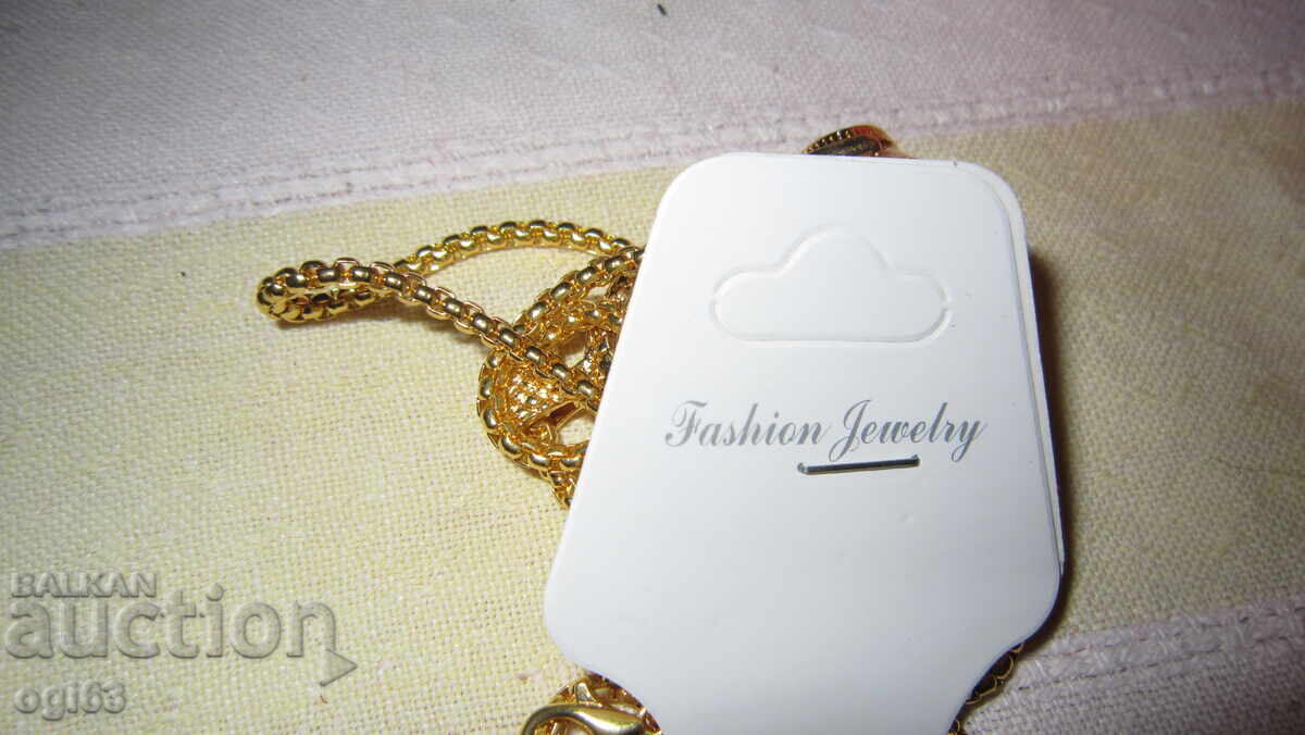 Auction  Jewelry 6 Chain
