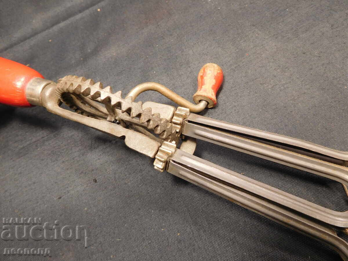 VECHE RETRO BĂTĂTOR MANUAL MECANIC MIXER - 7