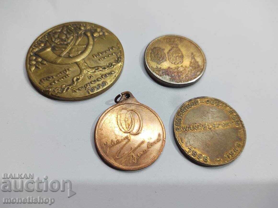 ΠΟΛΛΑ ΜΕΤΑΛΛΙΑ με τιμή 100.00 BGN | € 51.13