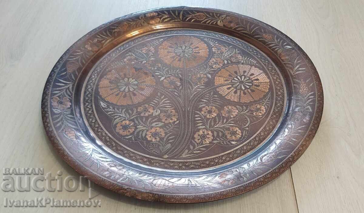 Auction Pan's honey, 7 pieces for connoisseurs Auction Pan's honey, 7 pieces for connoisseurs