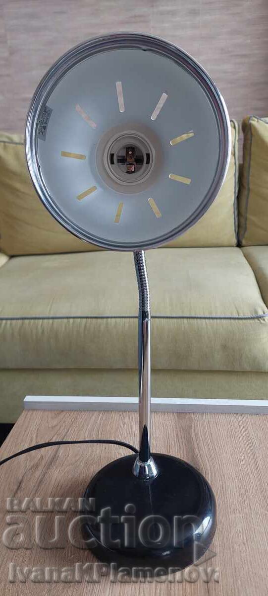 Livrarea Lampă excelentă