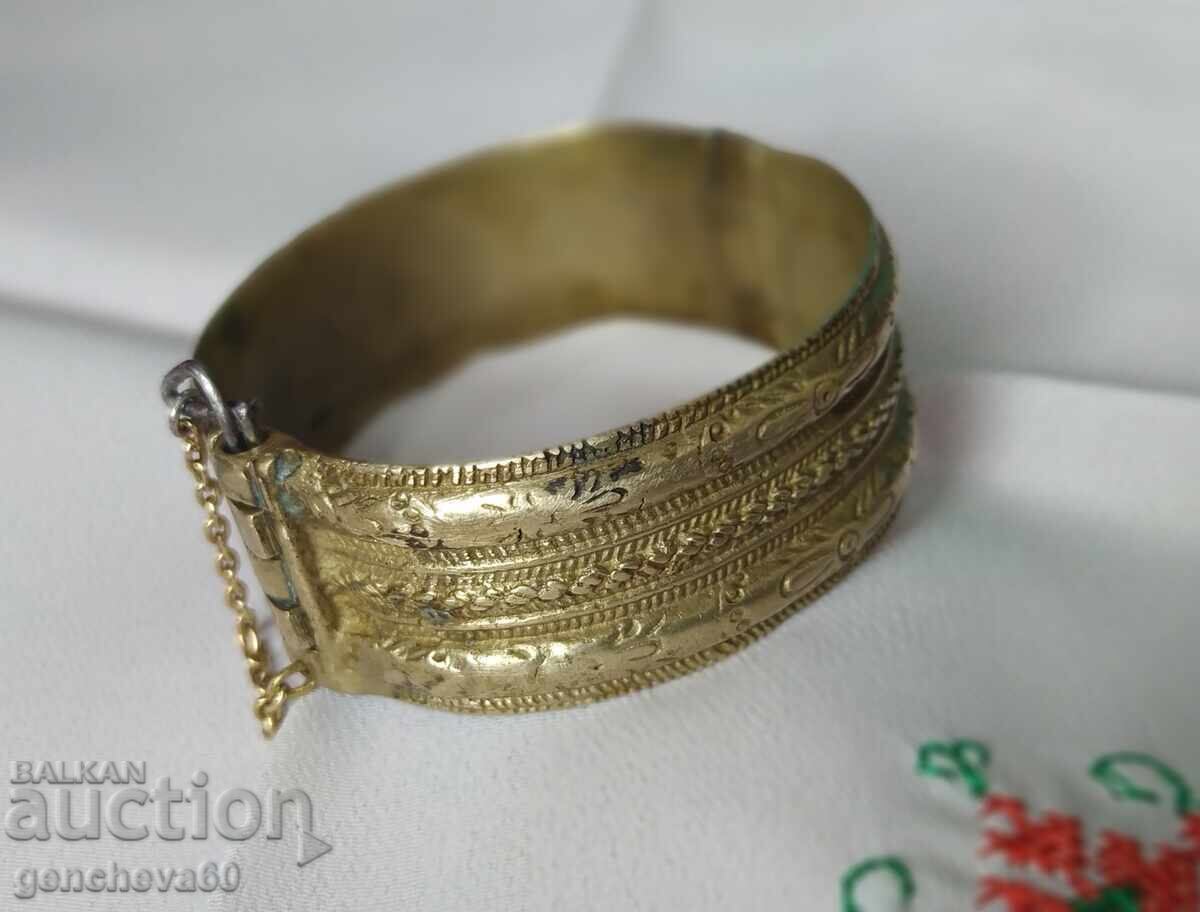 Revival-era woven bracelet/Costume - 5