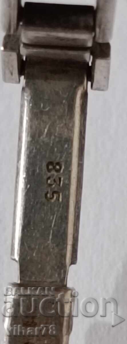 SILVER LADIES QUARTZ WATCH - 6 SILVER LADIES QUARTZ WATCH - 6