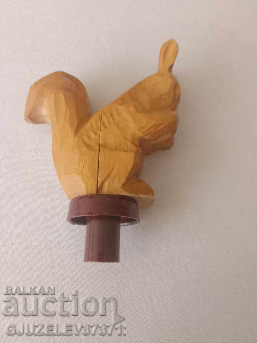 Wooden bottle stopper squirrel