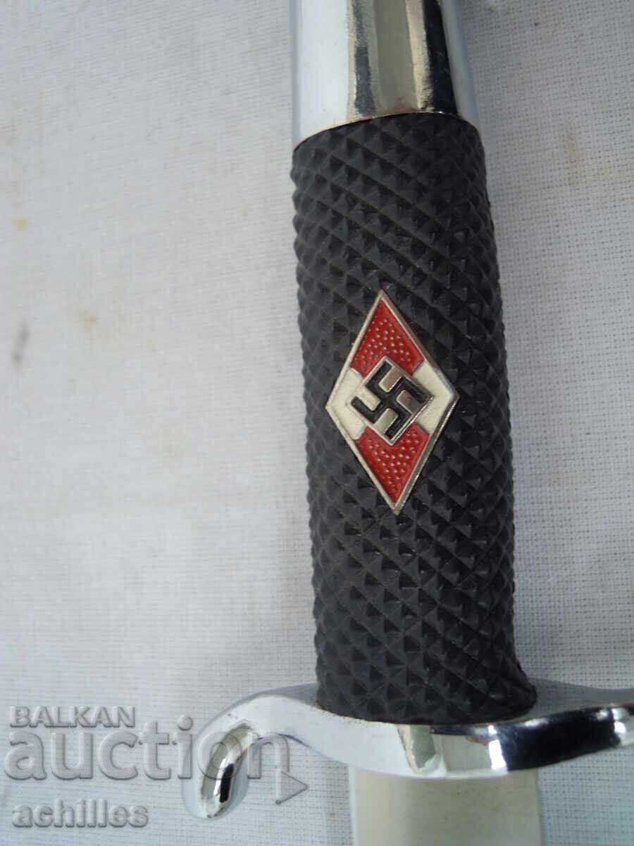 Știlet hitlerist - 5